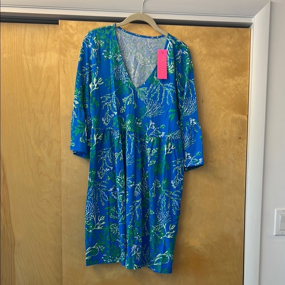 Lilly Pulitzer Dresses & Skirts - Lilly Pulitzer Blue and Green Tropical Coverup Dress